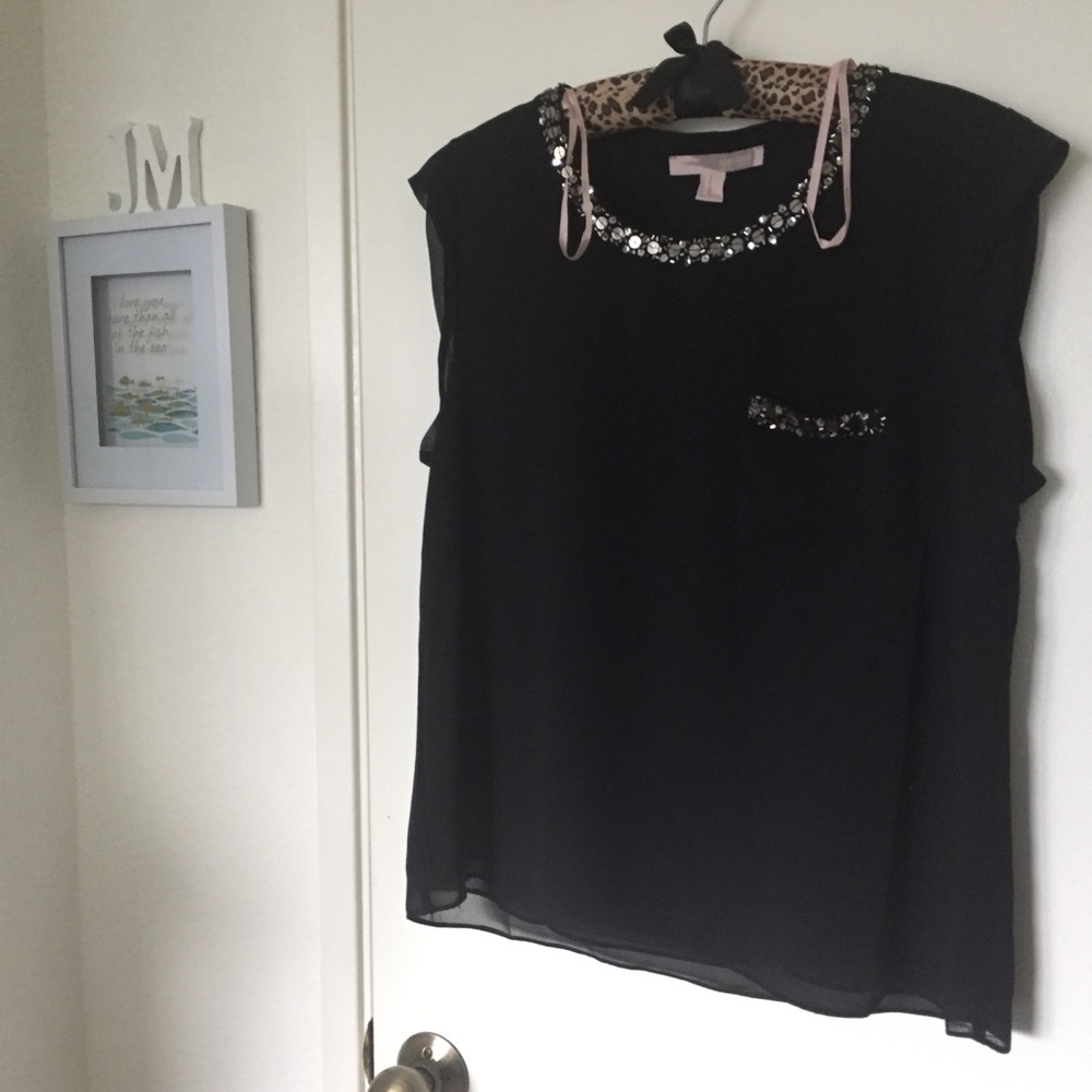 Layered Black sequins neck and pocket